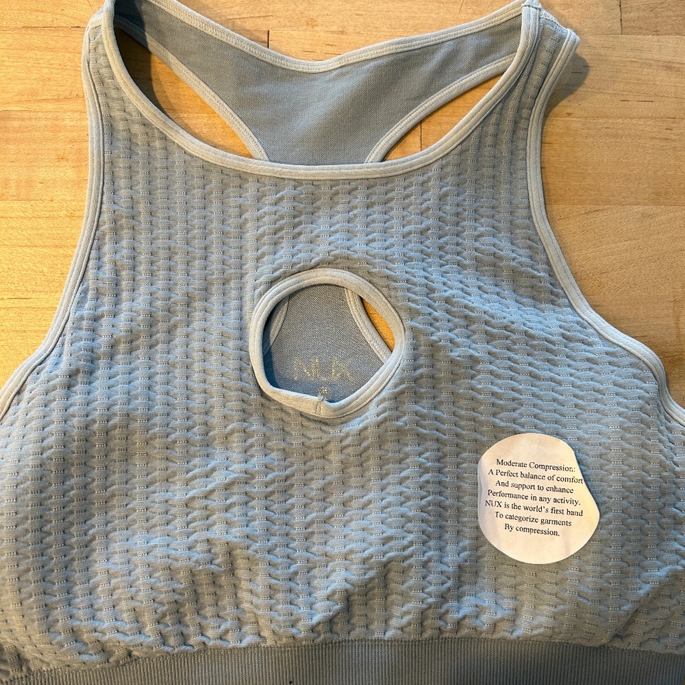 Nix Size Small NWT Keyhole Bra Top